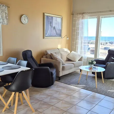Apartament Lomahuoneisto Seastar Merinaekoealalla